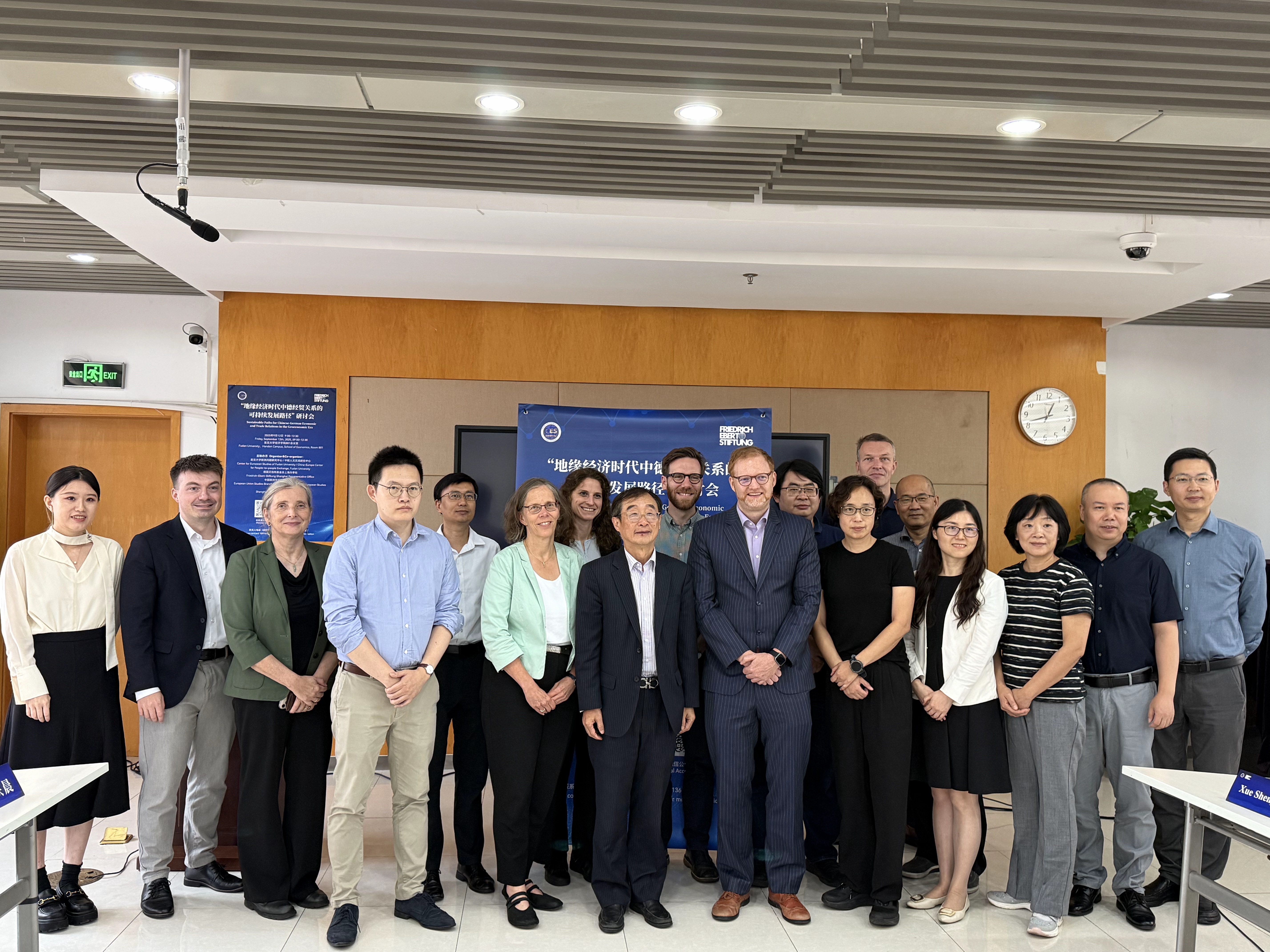 img_v3_02q2_e74b9de0-f1d6-4d1f-a236-1e75e8b60e1g.jpg img_v3_02q2_e74b9de0-f1d6-4d1f-a236-1e75e8b60e1g.jpg